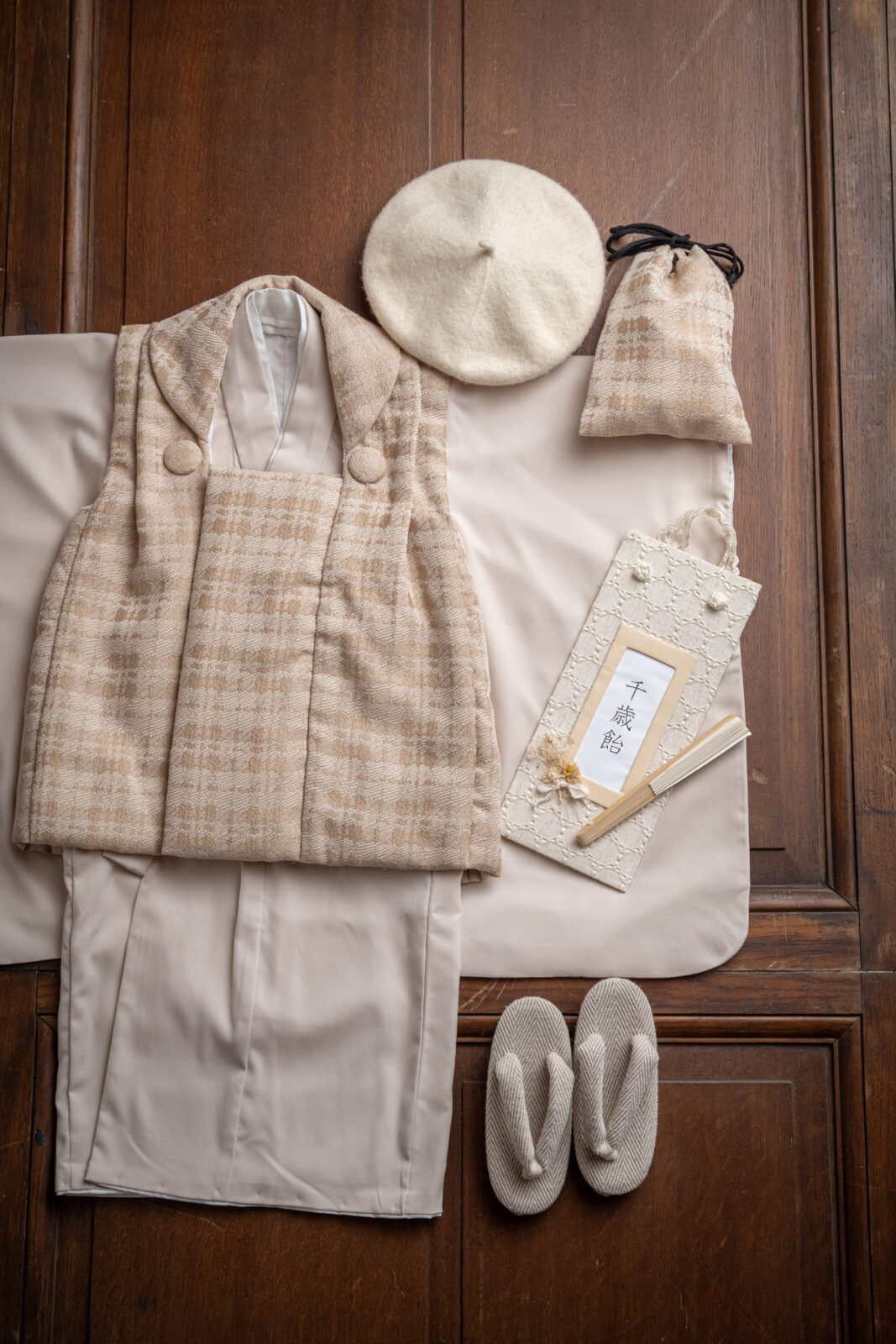 3歳 被布 男女兼用 チェックベージュ 95–110cm（studio ate 七五三衣装）