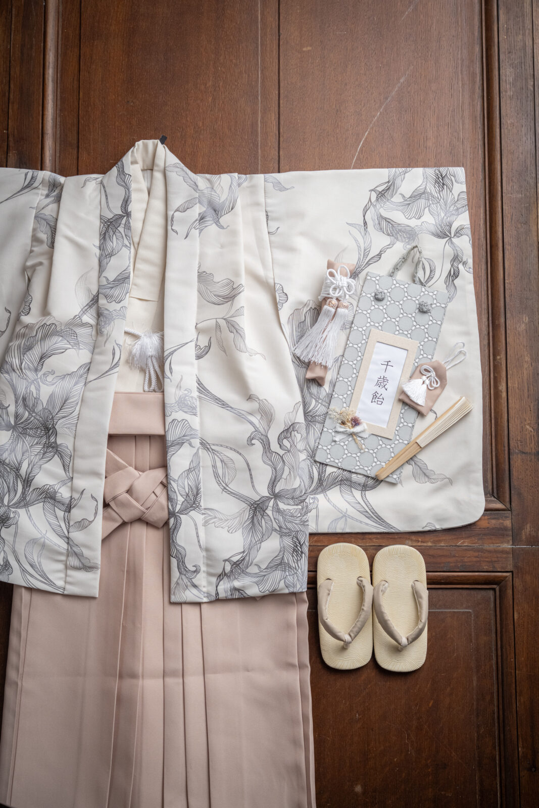 植物xグレーホワイトC・男の子・5歳・羽織袴 105–120cm（studio ate 七五三衣装）