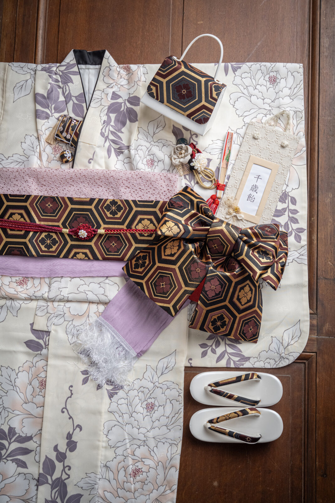 7歳 女児 紫色 花柄 115–130cm（studio ate 七五三衣装）